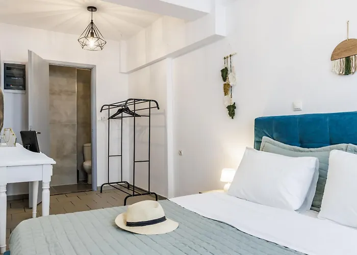 Heaven House Skopelos Town