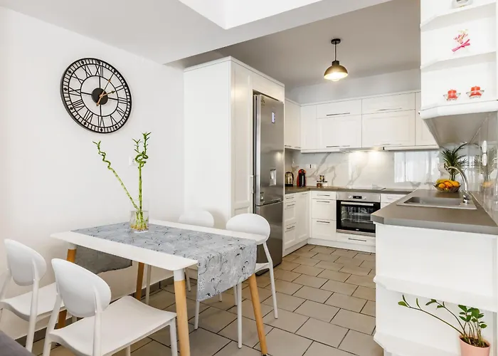 Apartment Heaven House *