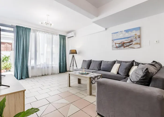 Apartment Heaven House *