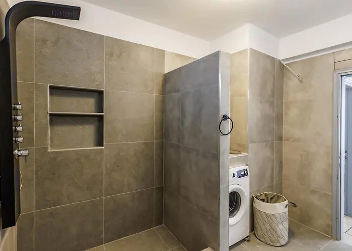 Apartment Heaven House *